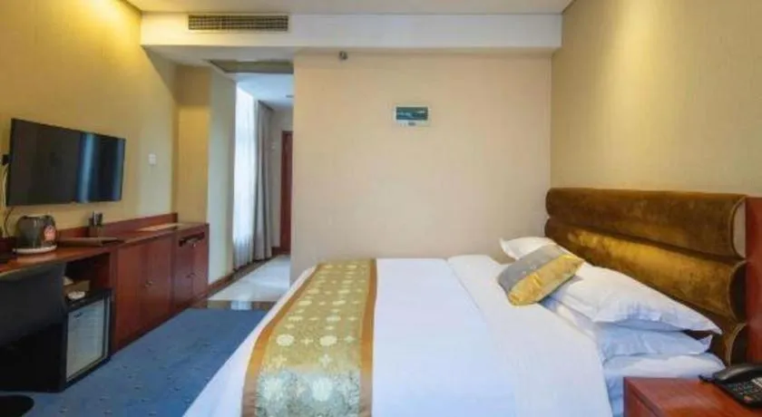 Bed in Qingdao TianRun JinWang Hotel