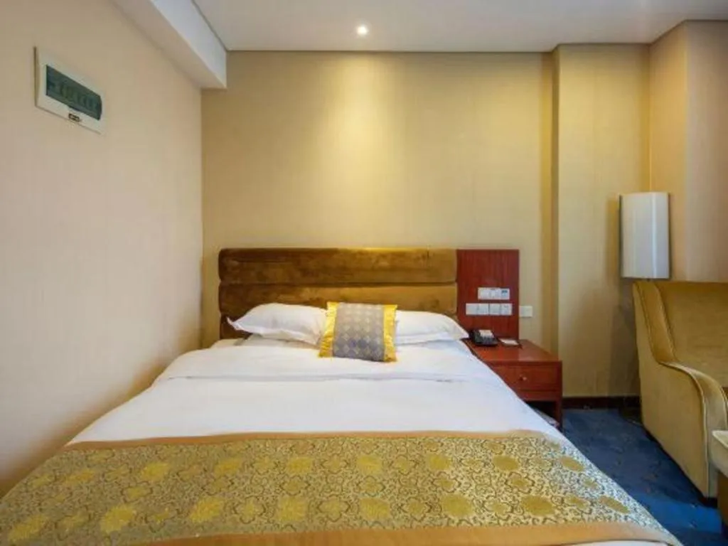 Bed in Qingdao TianRun JinWang Hotel