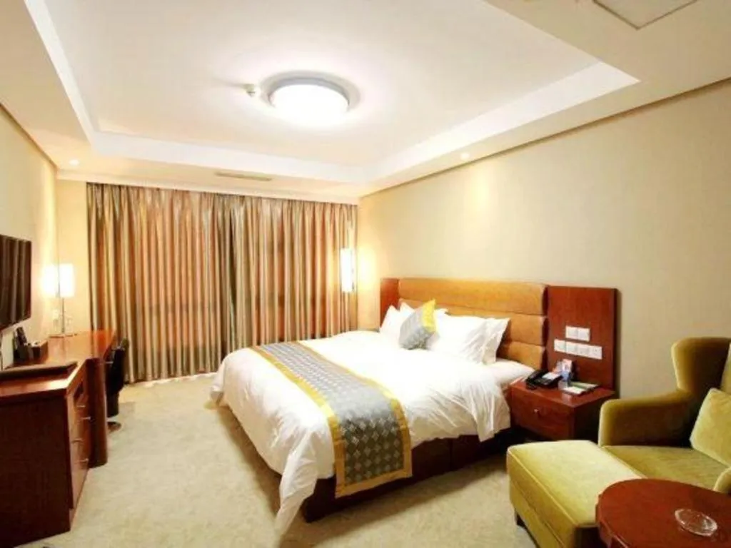 Bed in Qingdao TianRun JinWang Hotel