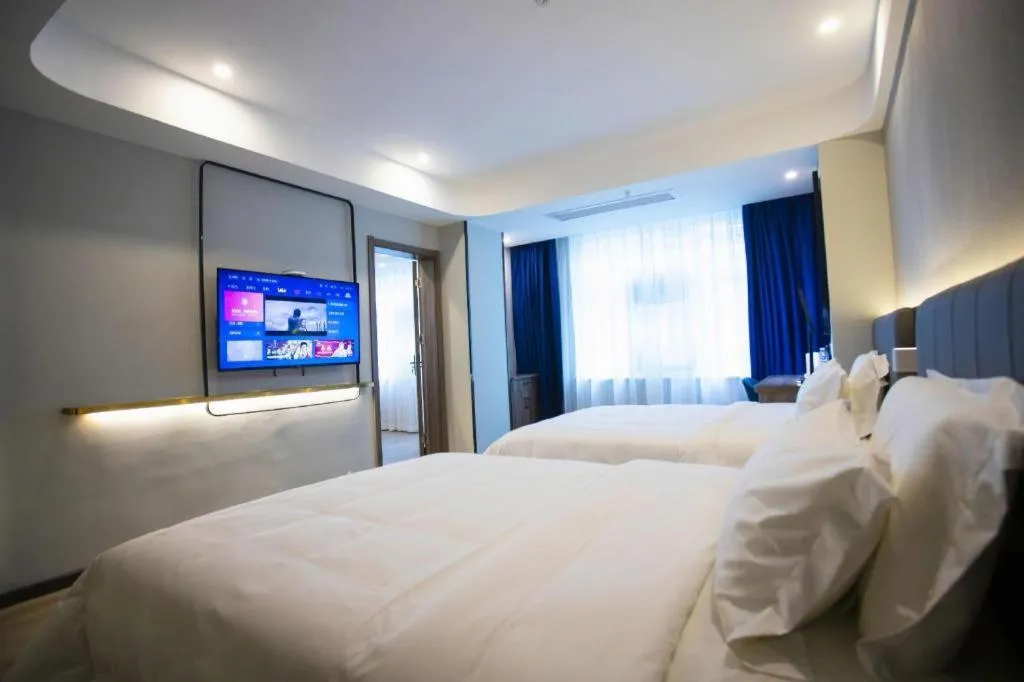 Bed in 7 Days Inn Yingshang Lanxing Building Materials Market