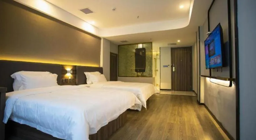 Bed in 7 Days Inn Yingshang Lanxing Building Materials Market