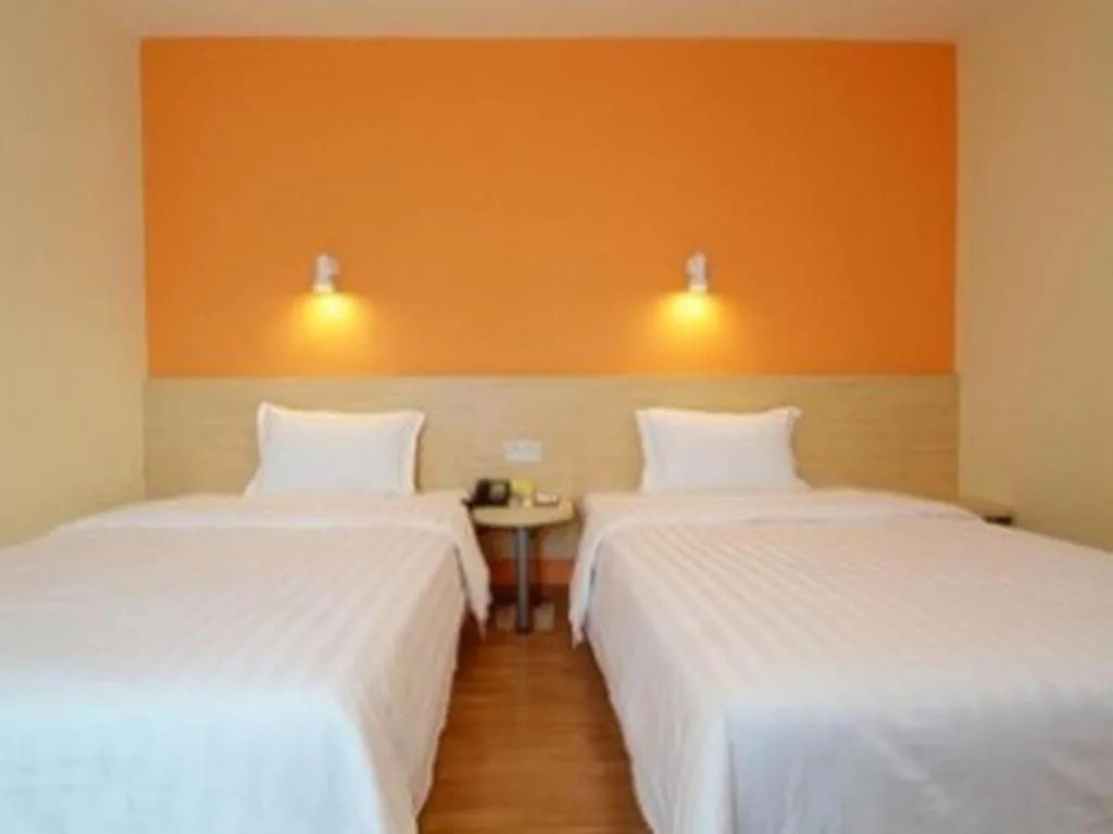 Bed in 7 Days Inn Zhangjiakou Mingde North Road