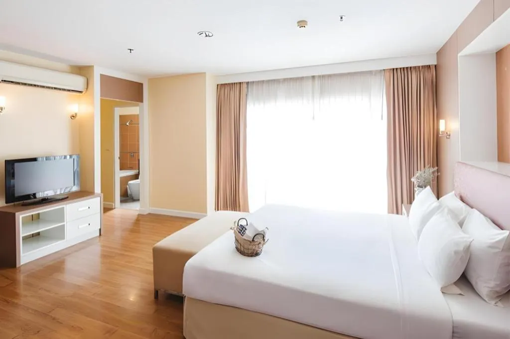 Bed in Clef Hotel Bangkok