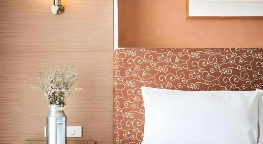 Bed in Clef Hotel Bangkok