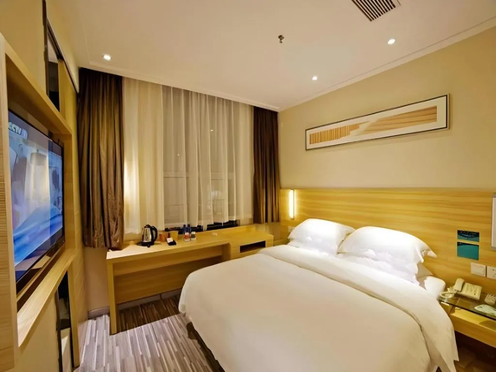 Bed in City Comfort Inn Zhongshan Lihe Square Walmart Branch