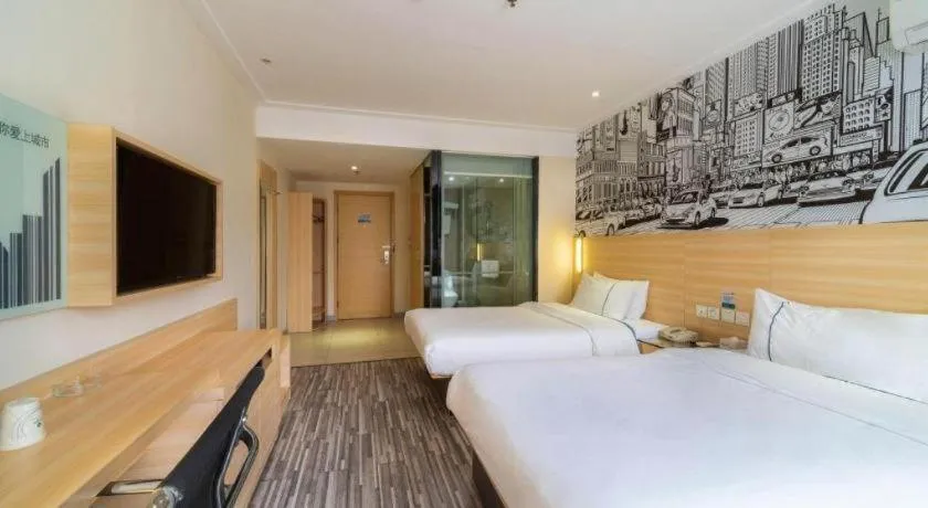 Bed in City Comfort Inn Zhongshan Lihe Square Walmart Branch