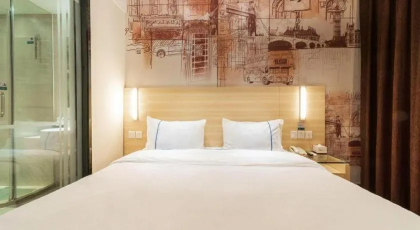 Bed in City Comfort Inn Zhongshan Lihe Square Walmart Branch