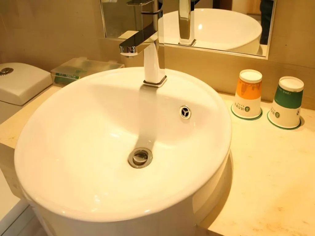 City Comfort Inn Zhongshan Lihe Square Walmart Branch