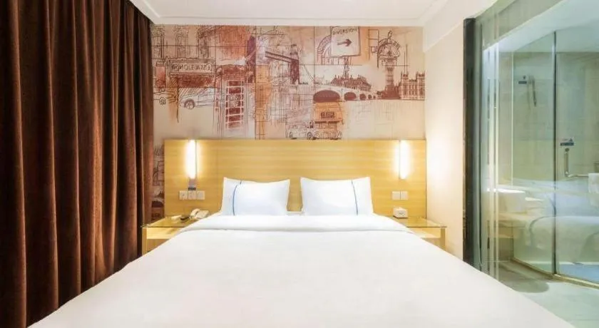 Bed in City Comfort Inn Zhongshan Lihe Square Walmart Branch