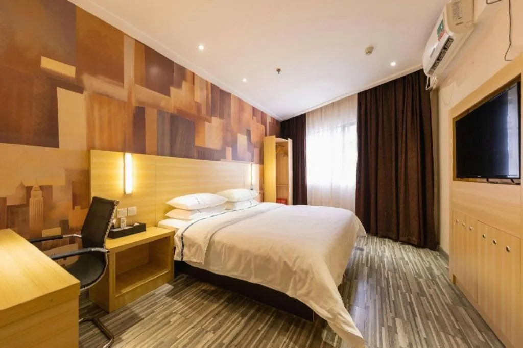 Bed in City Comfort Inn Zhongshan Lihe Square Walmart Branch