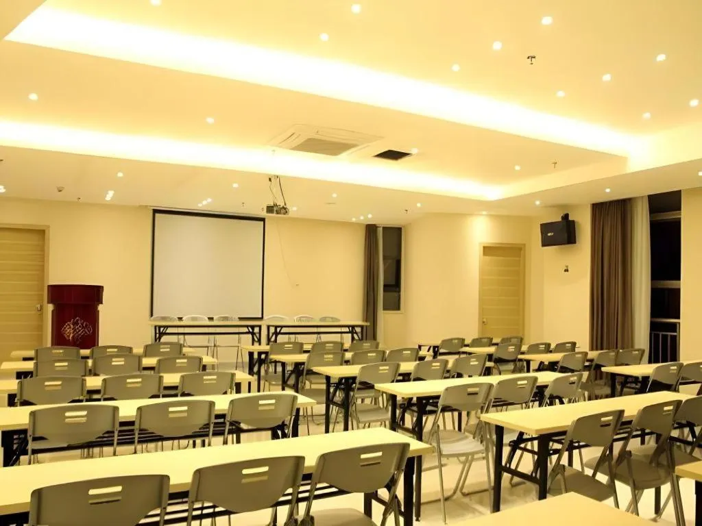 City Comfort Inn Zhongshan Lihe Square Walmart Branch