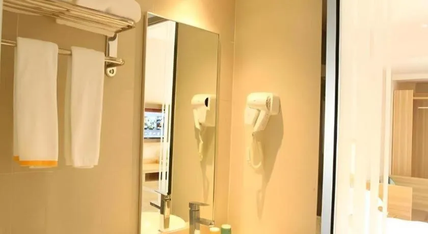 City Comfort Inn Zhongshan Lihe Square Walmart Branch