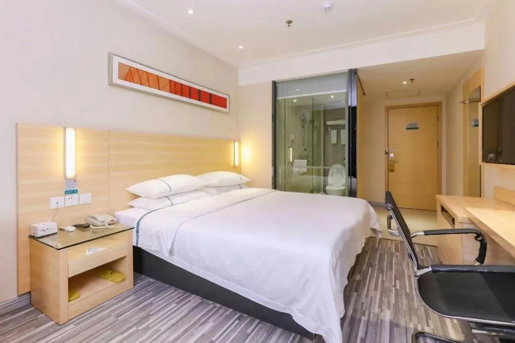 Bed in City Comfort Inn Zhongshan Lihe Square Walmart Branch