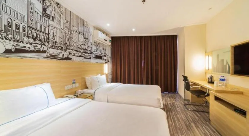 Bed in City Comfort Inn Zhongshan Lihe Square Walmart Branch