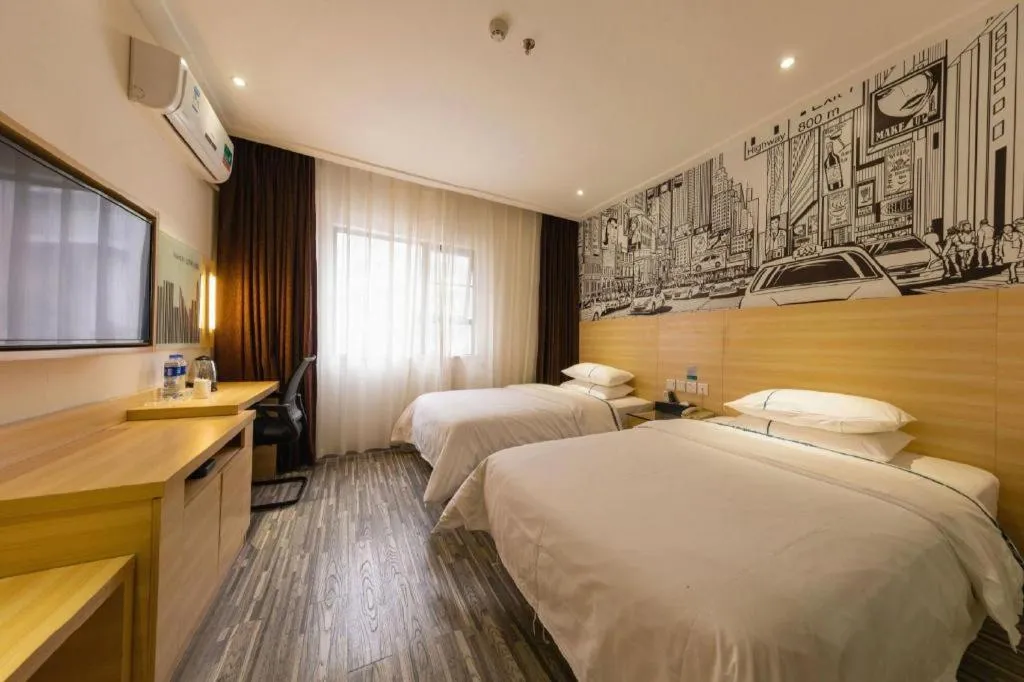 Bed in City Comfort Inn Zhongshan Lihe Square Walmart Branch