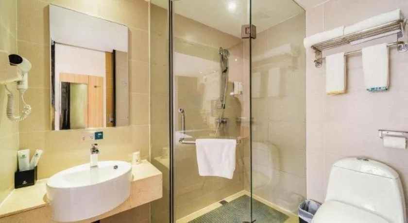 City Comfort Inn Zhongshan Lihe Square Walmart Branch