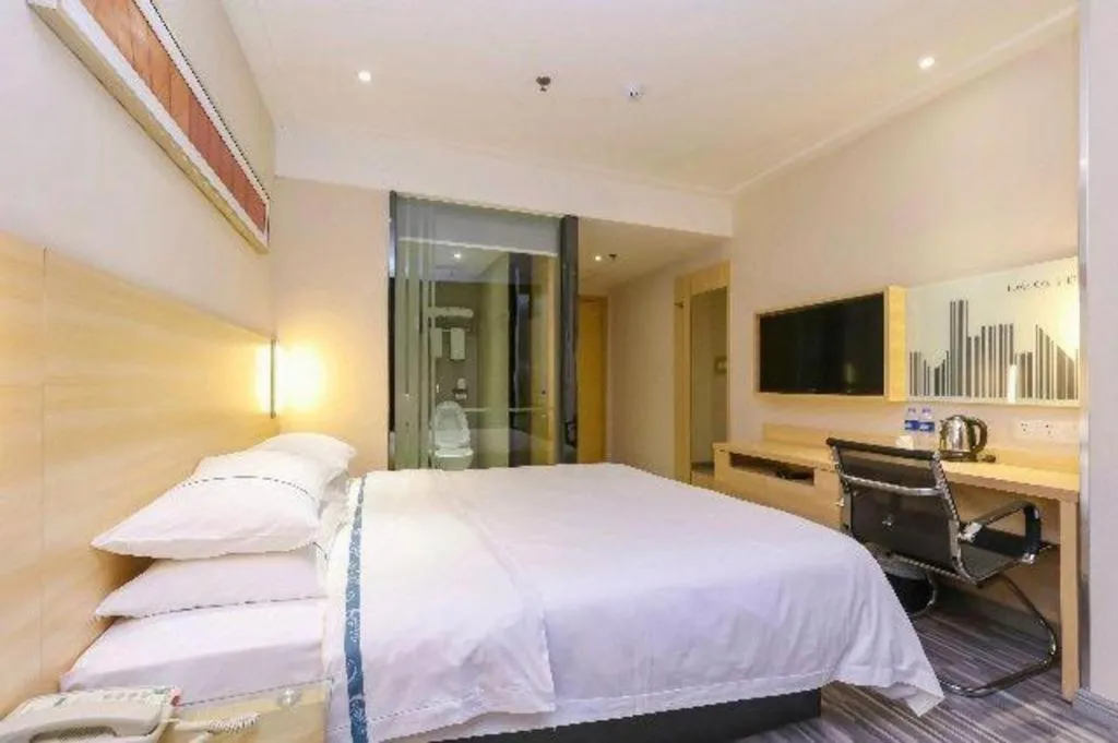 Bed in City Comfort Inn Zhongshan Lihe Square Walmart Branch