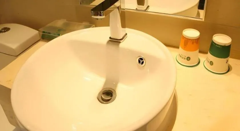 City Comfort Inn Zhongshan Lihe Square Walmart Branch