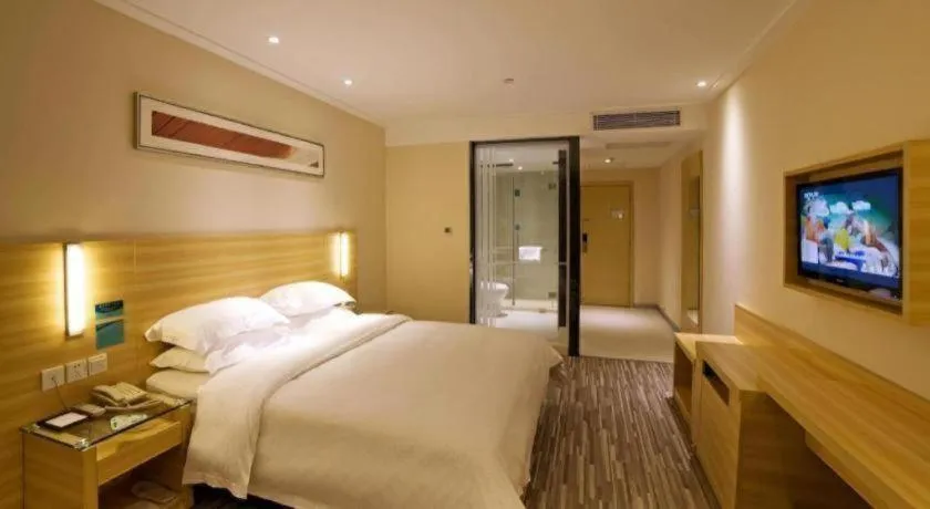 Bed in City Comfort Inn Zhongshan Lihe Square Walmart Branch