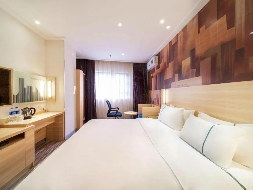 Bed in City Comfort Inn Zhongshan Lihe Square Walmart Branch