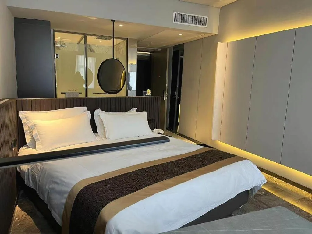 Bed in Harbin Splendent Hotel