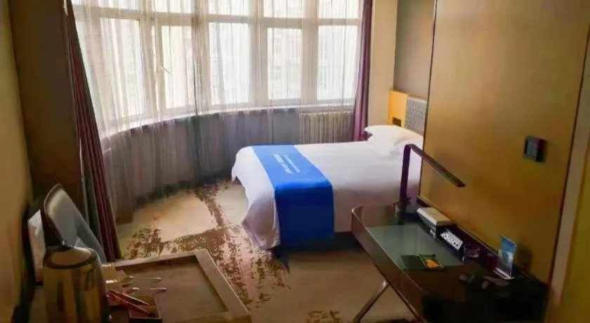 Bed in Harbin Splendent Hotel