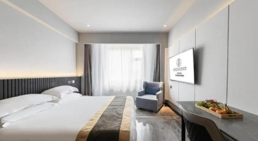 Bed in Harbin Splendent Hotel