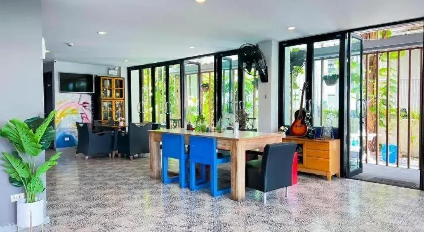 BB House Mini Suite Hotel