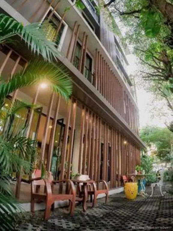 BB House Mini Suite Hotel