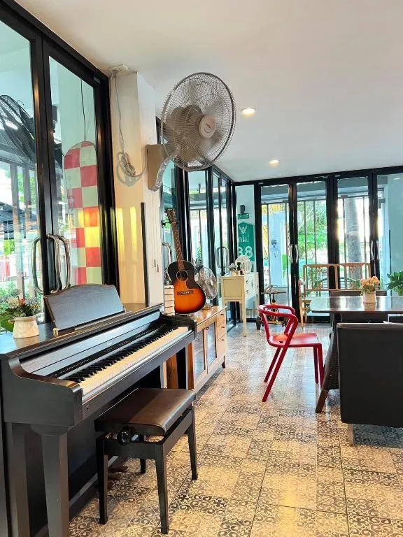 BB House Mini Suite Hotel