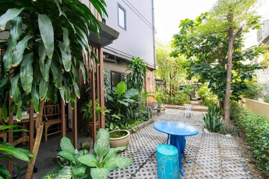 BB House Mini Suite Hotel