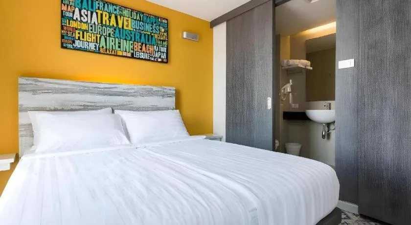 Bed in BB House Mini Suite Hotel