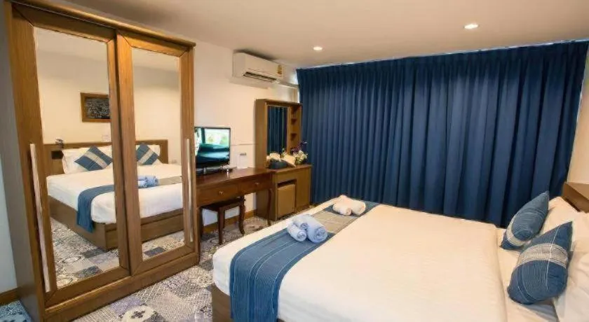 Bed in The Indigo House Phrae