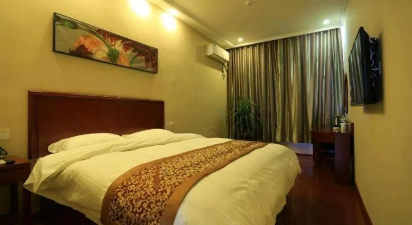 Bed in GreenTree Inn Shandong Yuncheng Ximen Street Songjiang Kung Fu School Business Hotel