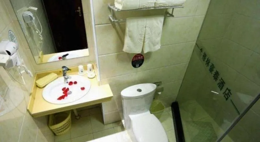 GreenTree Inn Shandong Yuncheng Ximen Street Songjiang Kung Fu School Business Hotel