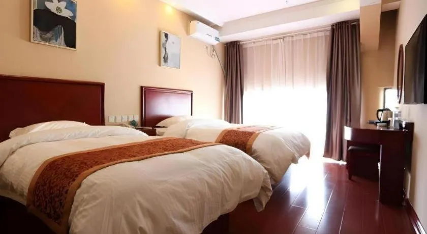 Bed in GreenTree Inn Shandong Yuncheng Ximen Street Songjiang Kung Fu School Business Hotel