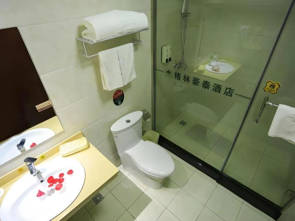 GreenTree Inn Shandong Yuncheng Ximen Street Songjiang Kung Fu School Business Hotel