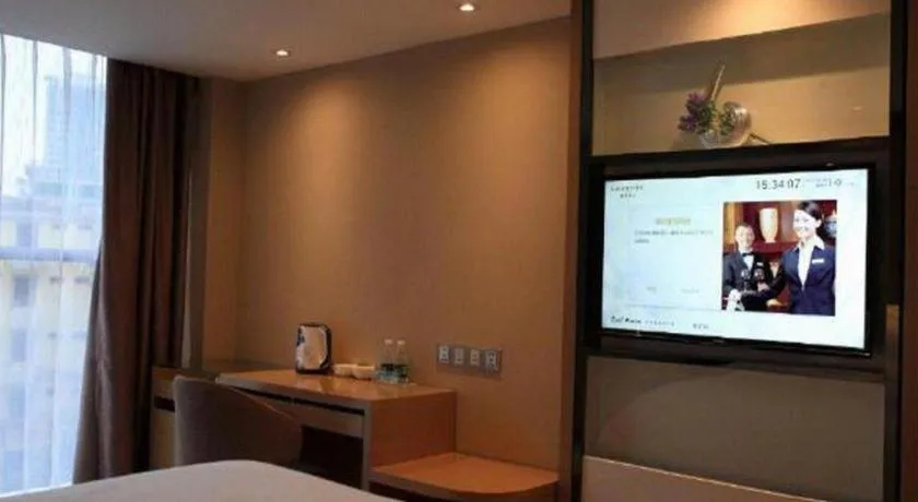 Bed in Lavande Hotel Yantai Train Station Branch