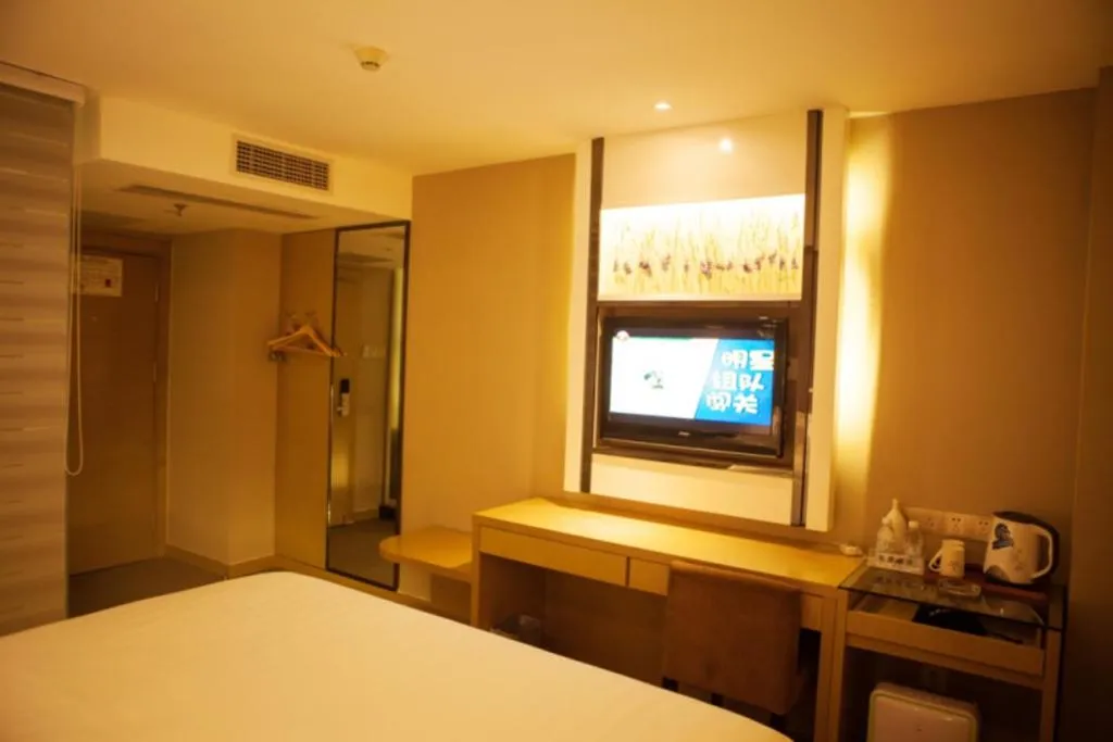 Bed in Lavande Hotel Yantai Train Station Branch