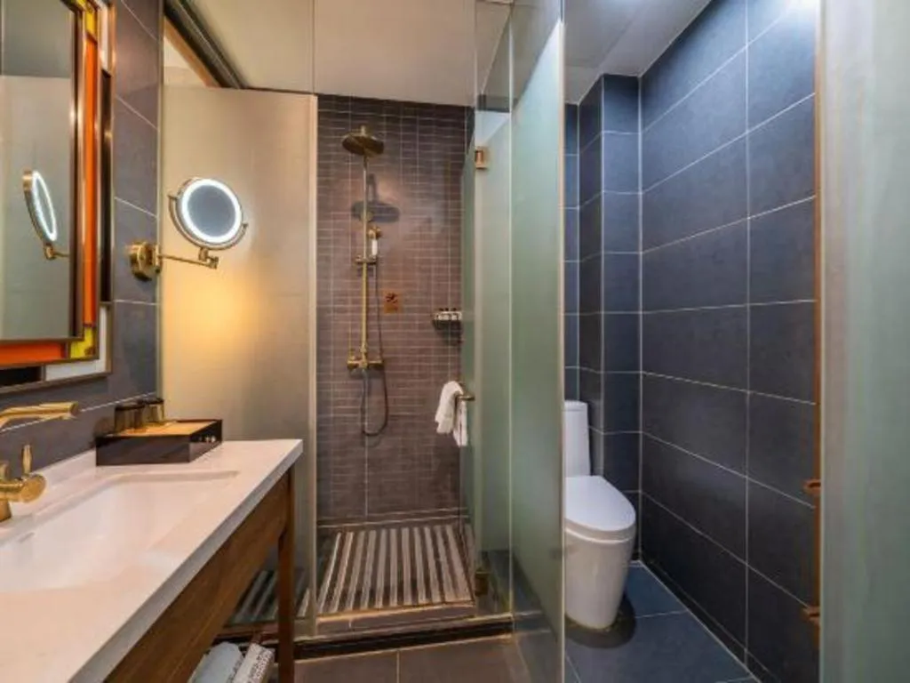 James Joyce Coffetel Wuxi Taihu Square Subway Station Branch