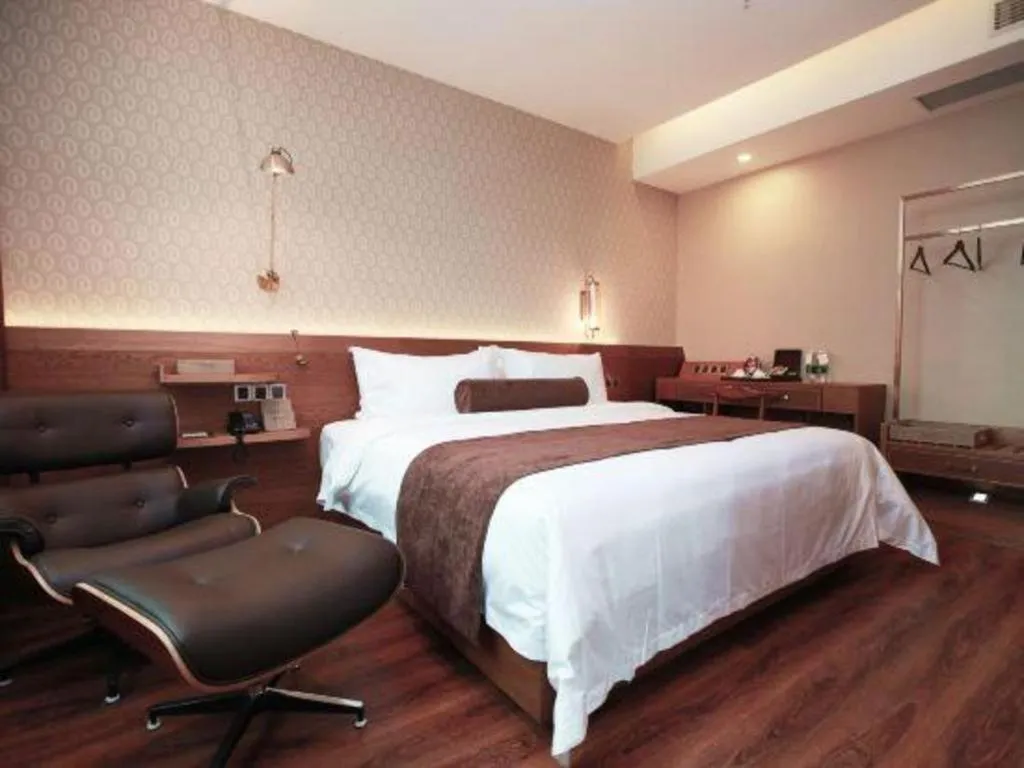Bed in James Joyce Coffetel Wuxi Taihu Square Subway Station Branch