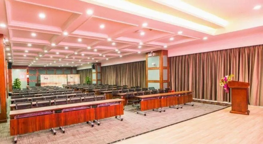 Lavande Hotel Yichang Railway East Station Branch