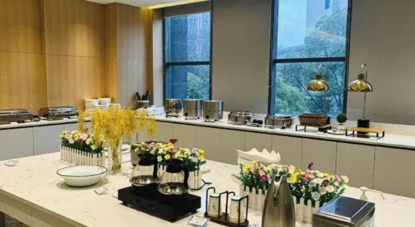 Lavande Hotel Yichang Railway East Station Branch