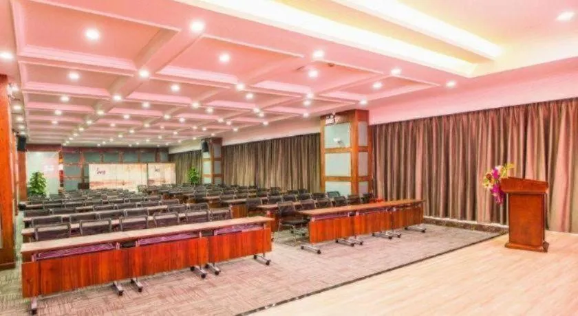 Lavande Hotel Yichang Railway East Station Branch