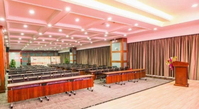 Lavande Hotel Yichang Railway East Station Branch