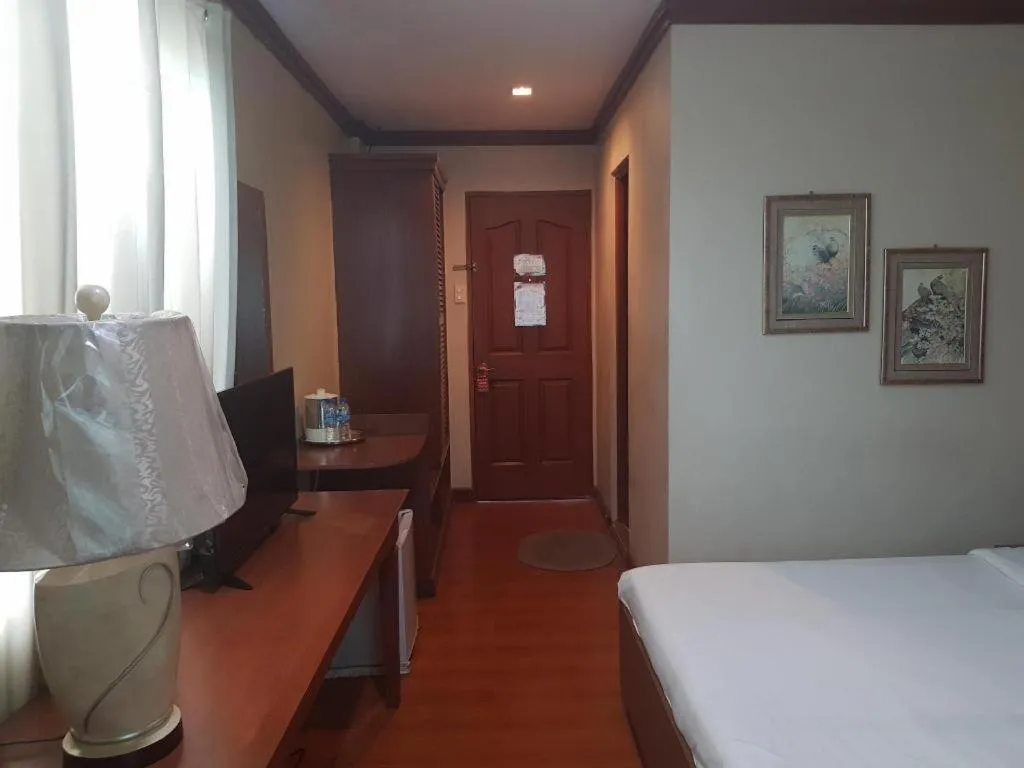 Bed in Chocolate and Berries Hotel