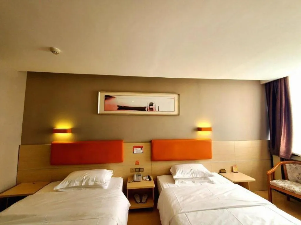 Bed in 7 Days Premium Shihezi Youxie Plaza Jun Ken Museum