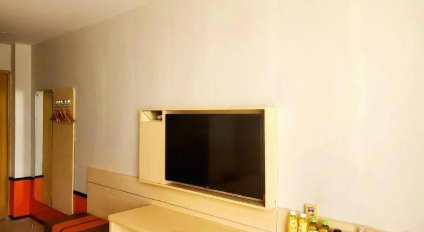 7 Days Premium Shihezi Youxie Plaza Jun Ken Museum