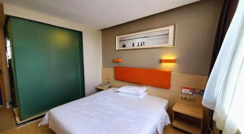 Bed in 7 Days Premium Shihezi Youxie Plaza Jun Ken Museum