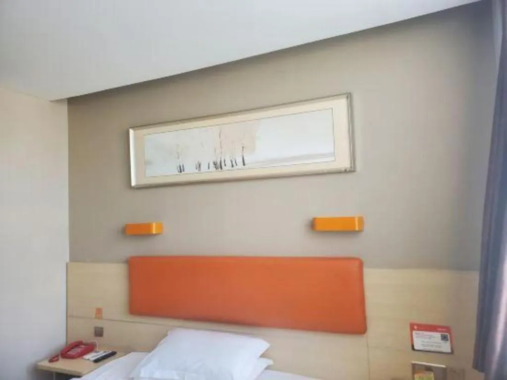 Bed in 7 Days Premium Shihezi Youxie Plaza Jun Ken Museum